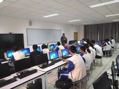 學苑丨感悟生本課程魅力，助力學生多元發展——青島十九中校本課程從開發到成熟的探索之路